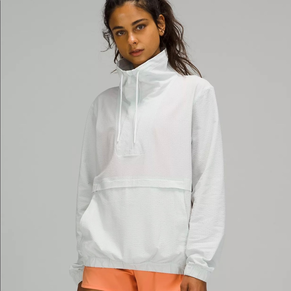 Lululemon pack light pullover packable athletic